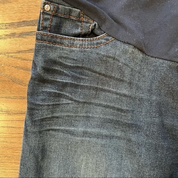 A Pea in the Pod Skinny Maternity/Pregnancy Jeans - Picture 2 of 13